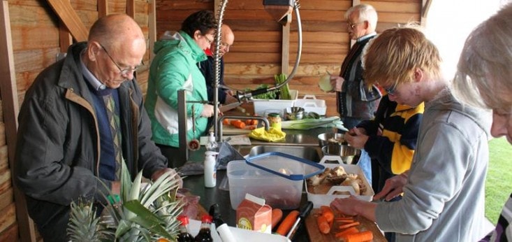 Buitenkeuken bij de kookworkshop Cooking Adventure bij landgoed de Biestheuvel
